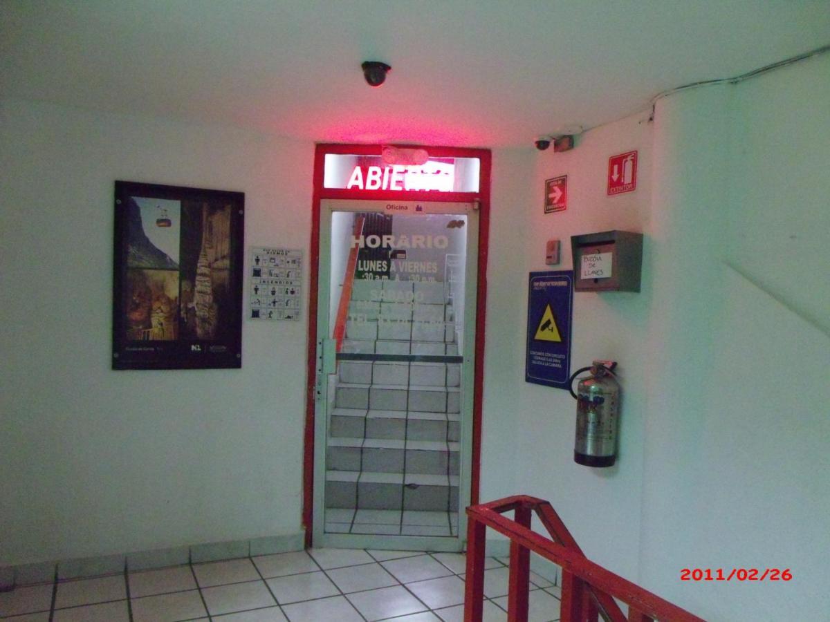 Hotel Soyforaneo Monterrey Esterno foto
